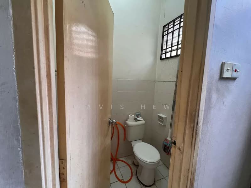 Rumah Teres 2 Tingkat untuk Dijual di Johor Bahru (Johor) - Mavis Hew - Bathroom - PropertyGuru.com.my