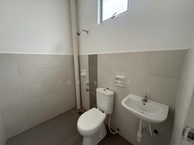 2-storey Terraced House for Sale in Kota Masai (Pasir Gudang) - Jovel Lim - Bathroom - PropertyGuru.com.my