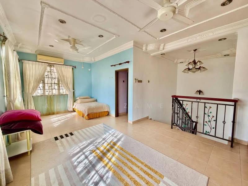 Semi-Detached House for Sale in D'Kayangan (Shah Alam) - Adzura Zamedin - Bedroom - PropertyGuru.com.my