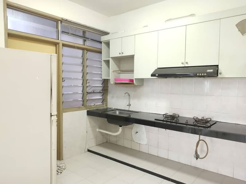 Servis Apartment untuk Dijual di Nusa Perdana Apartment - Zoey Lee - Kitchen - PropertyGuru.com.my