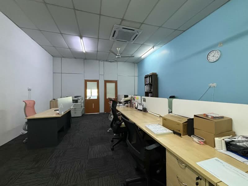 Kedai / Pejabat untuk Dijual di Bukit Jelutong (Shah Alam) - Azli Ibrahim - Interior - PropertyGuru.com.my