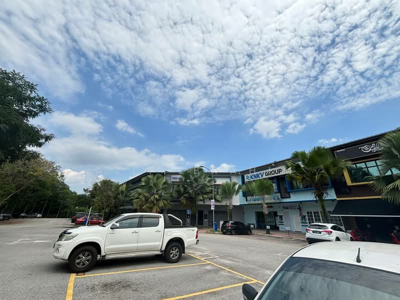 Kedai / Pejabat untuk Dijual di Bukit Jelutong (Shah Alam) - Azli Ibrahim - Exterior - PropertyGuru.com.my