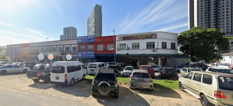 Shop for Sale in Bandar Puteri Puchong (Puchong) - Jarren Tan - Exterior - PropertyGuru.com.my