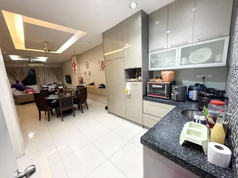 2-storey Terraced House for Sale in Setia Indah 12 (Setia Alam) - MC Soh - Kitchen - PropertyGuru.com.my