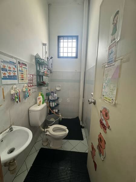 Rumah Teres 1 Tingkat untuk Dijual di Taman Nusa Bestari 2 (Iskandar Puteri (Nusajaya)) - Marcus Thye - Bathroom - PropertyGuru.com.my