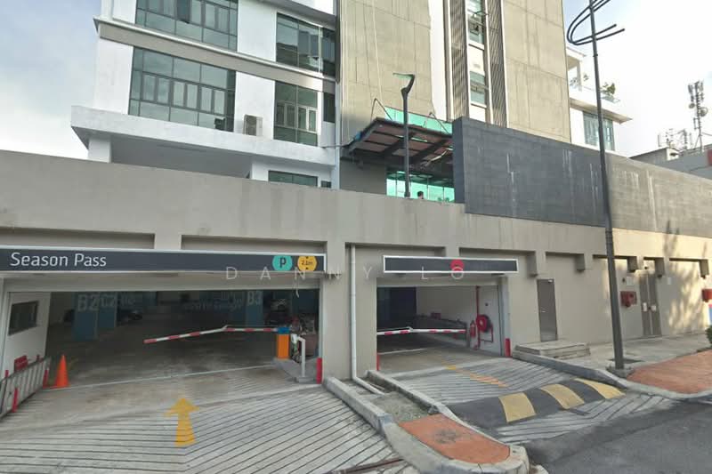 Shop / Office for Sale in Kelana Jaya (Petaling Jaya) - Danny Lo - Car Park - PropertyGuru.com.my