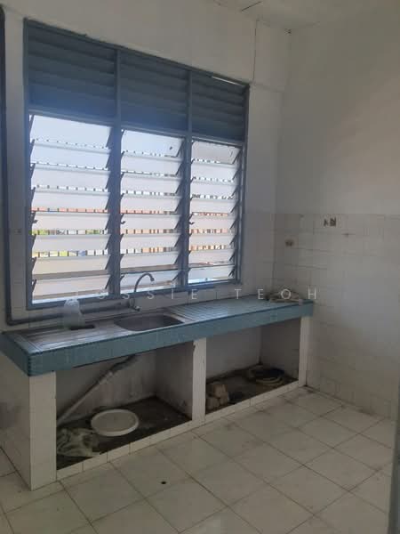 Flat for Sale at Taman Belimbing II - Jossie Teoh - Kitchen - PropertyGuru.com.my