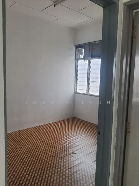 Flat for Sale at Taman Belimbing II - Jossie Teoh - Interior - PropertyGuru.com.my