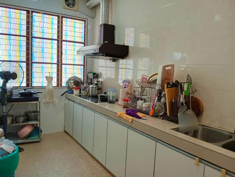 Semi-Detached House for Sale in Seri Kembangan (Selangor) - Adzura Zamedin - PropertyGuru.com.my