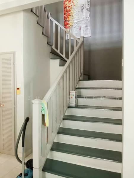 Semi-Detached House for Sale in Seri Kembangan (Selangor) - Adzura Zamedin - PropertyGuru.com.my