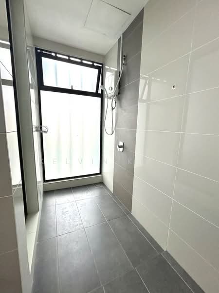 Servis Apartment untuk Dijual di Southkey Mosaic - Kelvin Koay - Bathroom - PropertyGuru.com.my