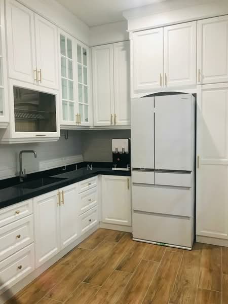 Cluster House for Sale in Eco Botanic (Iskandar Puteri (Nusajaya)) - Jin Teok - Kitchen - PropertyGuru.com.my
