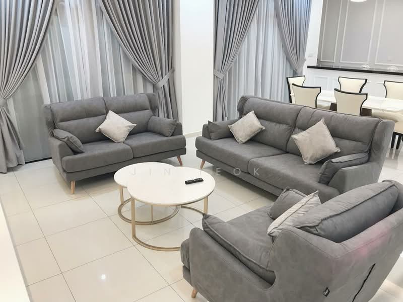 Cluster House for Sale in Eco Botanic (Iskandar Puteri (Nusajaya)) - Jin Teok - Living Room - PropertyGuru.com.my