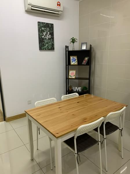Kediaman Servis untuk Disewa di KL Gateway Residences - Felis See - Dining Room - PropertyGuru.com.my