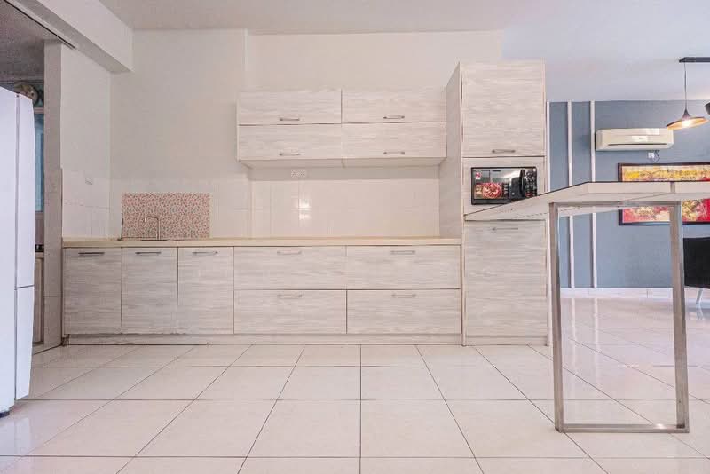 Kondominium untuk Disewa di The Brezza - Jovin Pang - PropertyGuru.com.my