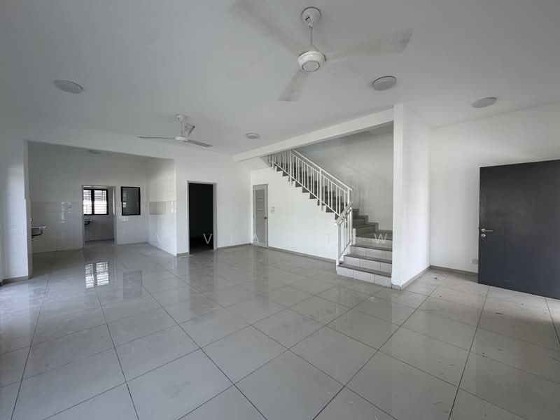 2-storey Terraced House for Sale in Setia Utama (Setia Alam) - Vivian Tew - Interior - PropertyGuru.com.my