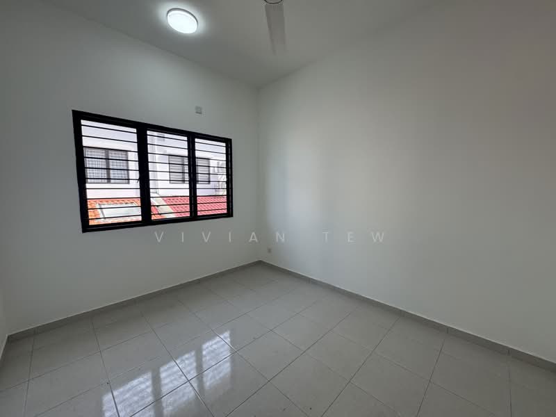 2-storey Terraced House for Sale in Setia Utama (Setia Alam) - Vivian Tew - Interior - PropertyGuru.com.my
