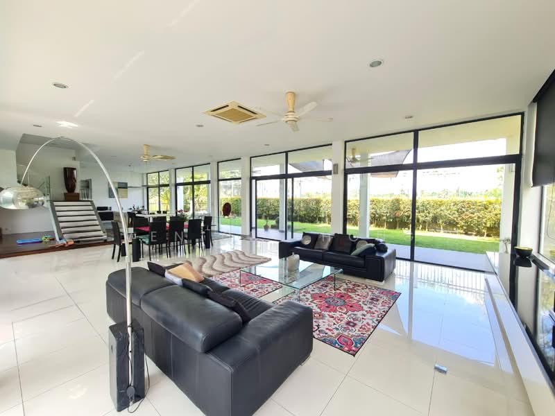Rumah Banglo untuk Dijual di Mines Resort City (Seri Kembangan) - Venice Chong - Living Room - PropertyGuru.com.my