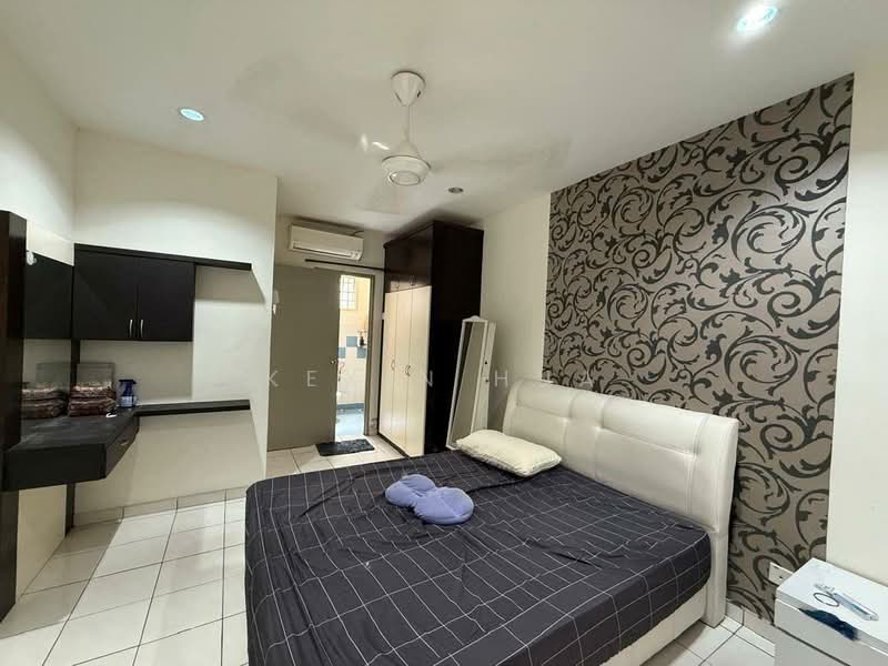 Pangsapuri untuk Dijual di Impian Senibong Residences - Kexin Hua - Bedroom - PropertyGuru.com.my