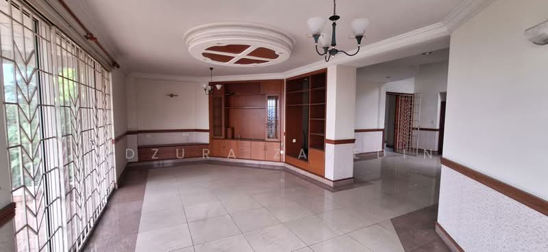 Rumah Banglo untuk Dijual di Taman Bukit Cheras (Cheras) - Adzura Zamedin - Living Room - PropertyGuru.com.my