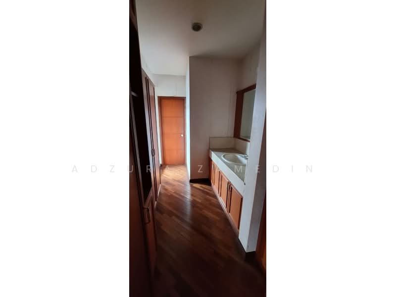 Rumah Banglo untuk Dijual di Taman Bukit Cheras (Cheras) - Adzura Zamedin - Corridor - PropertyGuru.com.my