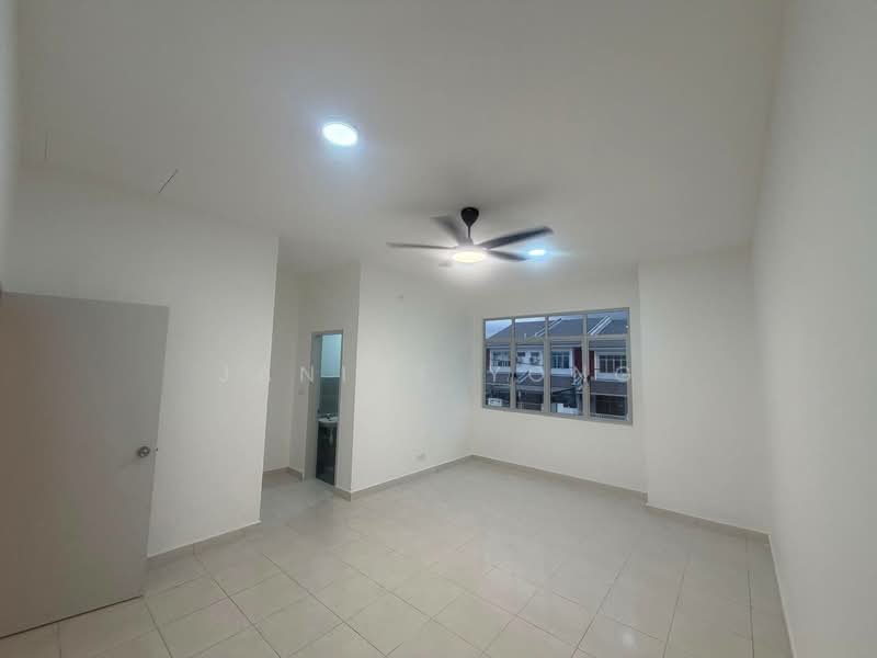 2-storey Terraced House for Rent in Bandar Bistari Perdana (Pasir Gudang) - Janice Yong - Interior - PropertyGuru.com.my