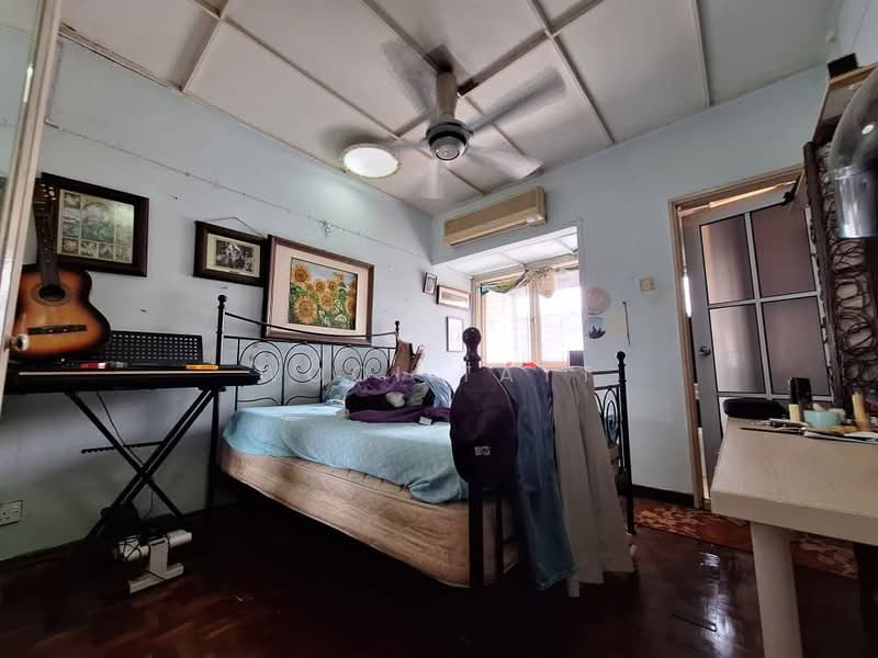 2-storey Terraced House for Sale in Bangsar (Kuala Lumpur) - Wooi Tatt - Bedroom - PropertyGuru.com.my