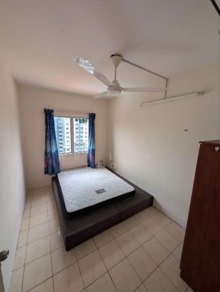 Kondominium untuk Disewa di Angkasa Condominiums - Pui Ling Teoh - Bedroom - PropertyGuru.com.my