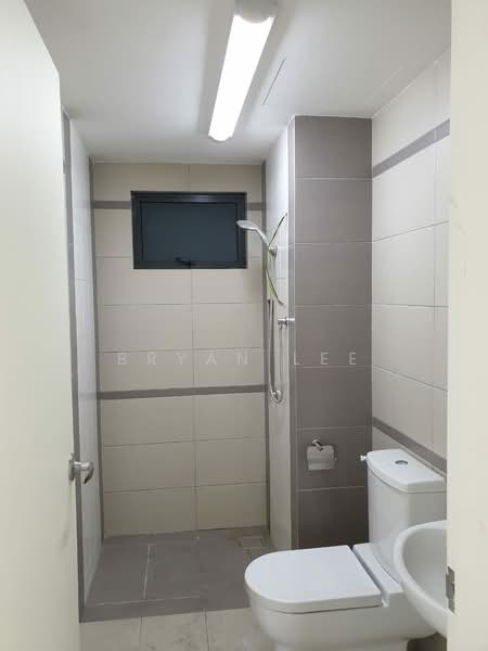 Kondominium untuk Disewa di The Z Residence - Bryan Lee - Bathroom - PropertyGuru.com.my