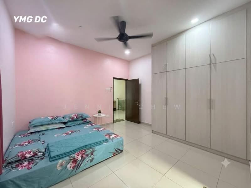 Rumah Berkembar untuk Dijual di Taman Sri Andalas (Klang) - Jennie Chew - Bedroom - PropertyGuru.com.my