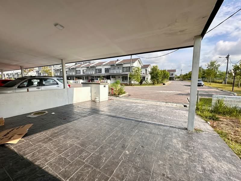 Rumah Teres 2 Tingkat untuk Dijual di Dengkil (Selangor) - Mohd Faizal - Exterior - PropertyGuru.com.my