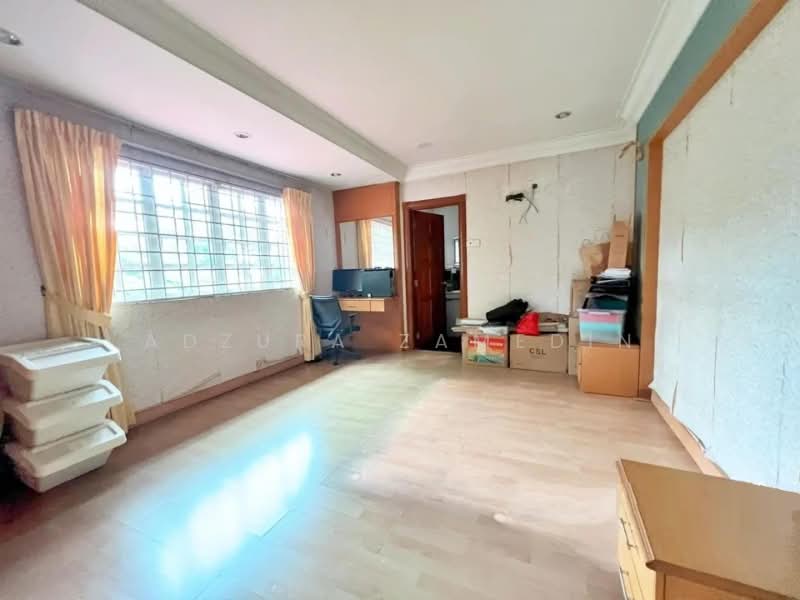 Rumah Banglo untuk Dijual di Taman Bukit Cheras (Cheras) - Adzura Zamedin - Study - PropertyGuru.com.my