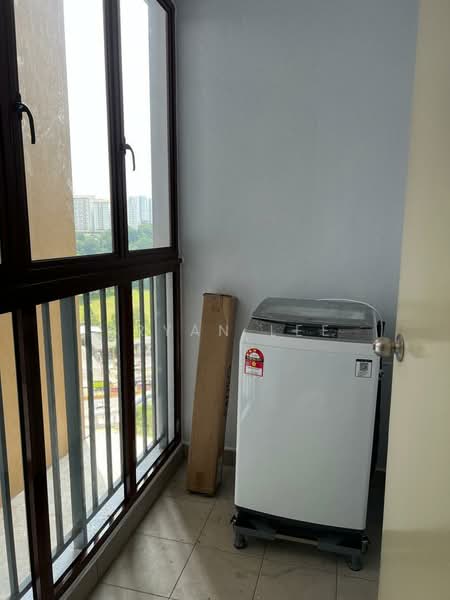 Servis Apartment untuk Disewa di 216 Residences - Bryan Lee - Balcony - PropertyGuru.com.my