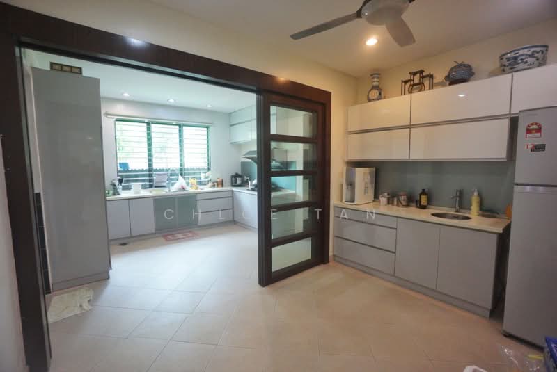 Rumah Banglo untuk Dijual di Kota Kemuning (Shah Alam) - Chloe Tan - Kitchen - PropertyGuru.com.my