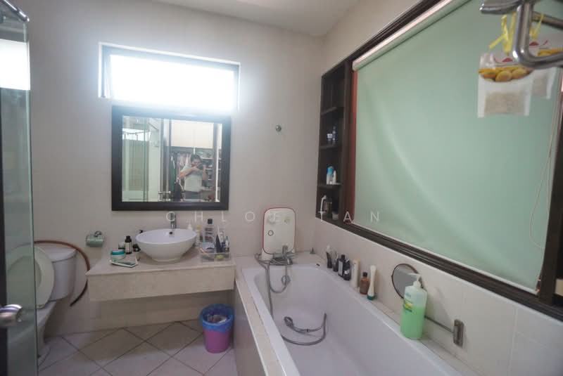 Rumah Banglo untuk Dijual di Kota Kemuning (Shah Alam) - Chloe Tan - Bathroom - PropertyGuru.com.my