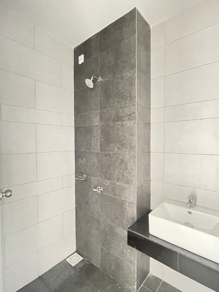 Servis Apartment untuk Dijual di Amani Residence - Amy Lim - Bathroom - PropertyGuru.com.my