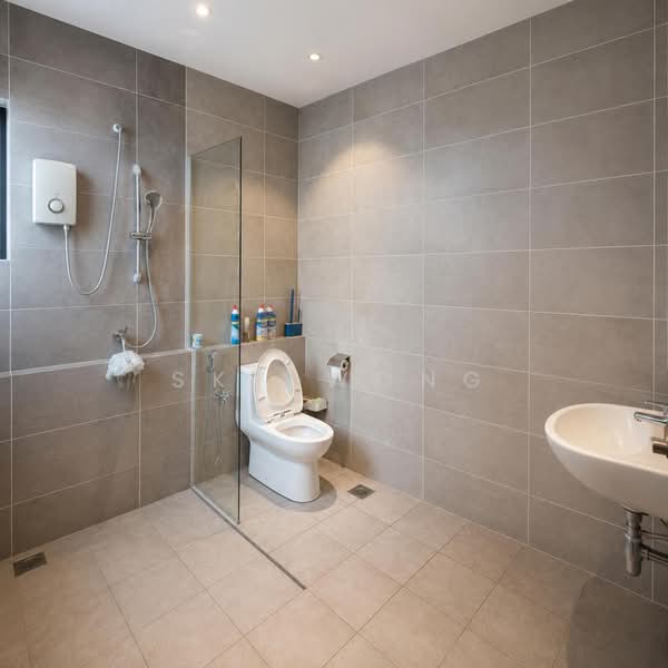 Rumah Teres 3-Tingkat untuk Dijual di Puchong (Selangor) - Sky Wong - Bathroom - PropertyGuru.com.my