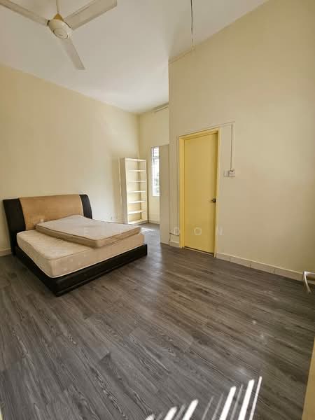 2.5-storey Terraced House for Sale in Ukay Perdana (Ulu Kelang) - Elfa Don - Bedroom - PropertyGuru.com.my