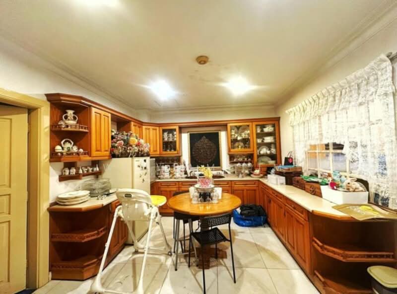 Bungalow for Sale in Taman Tun Dr Ismail (Kuala Lumpur) - William Lim - Kitchen - PropertyGuru.com.my