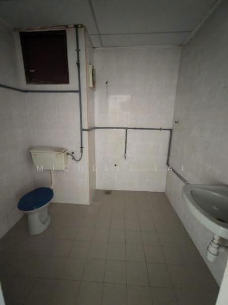 Shop / Office for Rent in Usj 10 (Subang Jaya) - Michelle Tai - Bathroom - PropertyGuru.com.my
