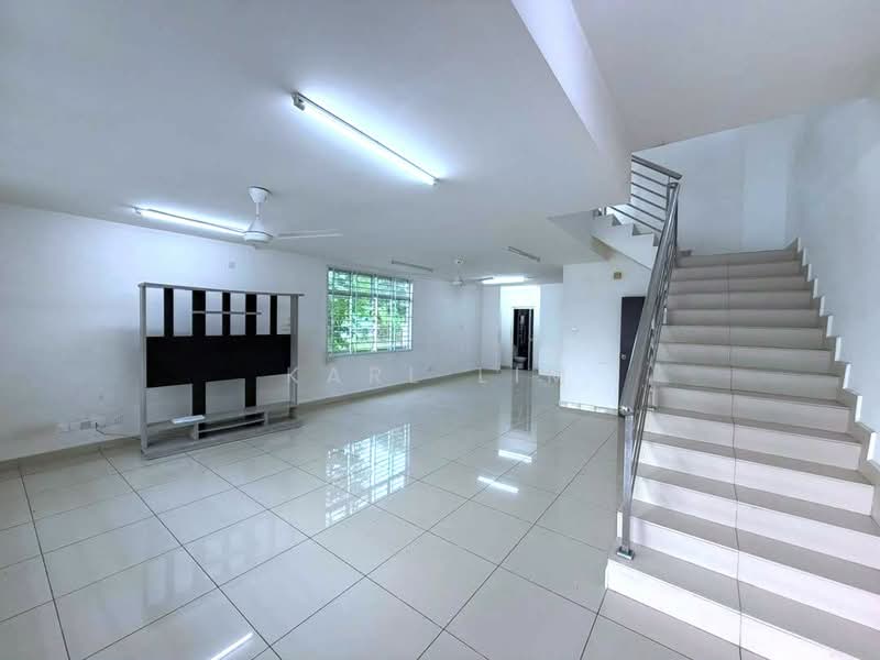 2-storey Terraced House for Sale in Bandar Uda Utama (Johor Bahru) - Karl Lim - Living Room - PropertyGuru.com.my