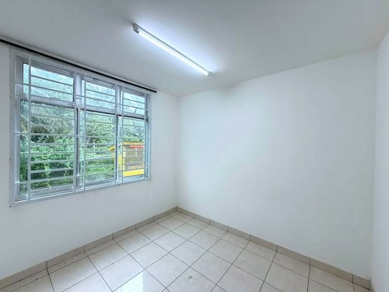 2-storey Terraced House for Sale in Bandar Uda Utama (Johor Bahru) - Karl Lim - Interior - PropertyGuru.com.my