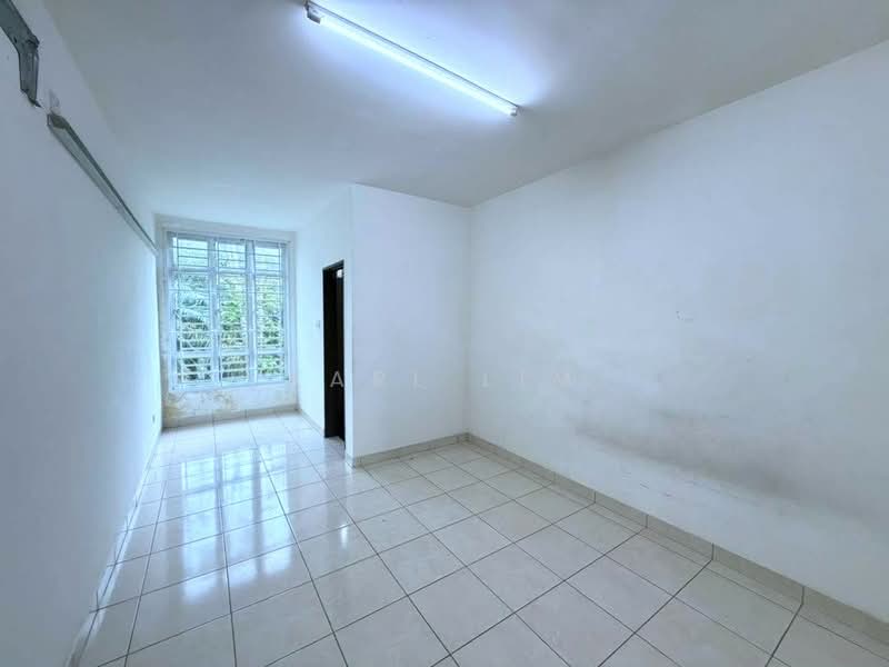 2-storey Terraced House for Sale in Bandar Uda Utama (Johor Bahru) - Karl Lim - Interior - PropertyGuru.com.my