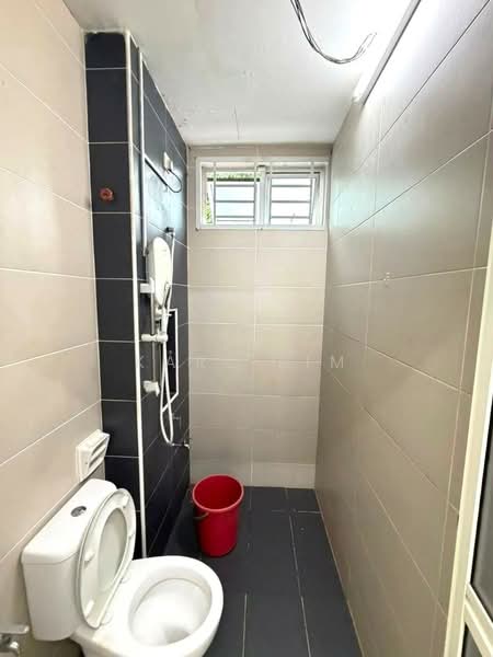 2-storey Terraced House for Sale in Bandar Uda Utama (Johor Bahru) - Karl Lim - Bathroom - PropertyGuru.com.my