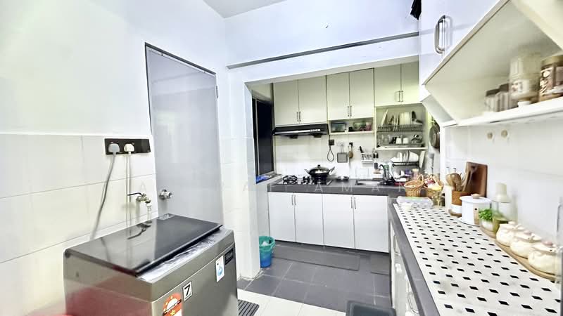 Apartment for Sale at Lakeview Apartments - Asyraf Aman - PropertyGuru.com.my
