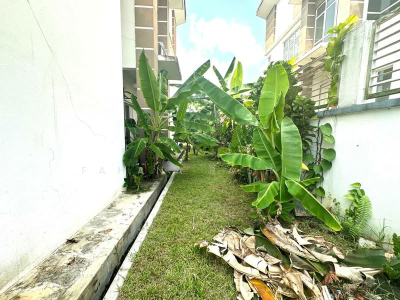 Semi-Detached House for Sale in Seksyen U10 (Shah Alam) - Fahana Rashid - Exterior - PropertyGuru.com.my