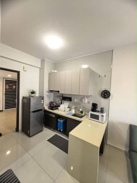 Kondominium untuk Dijual di Amberside @ Country Garden Danga Bay - Ang Boon Chai - Kitchen - PropertyGuru.com.my