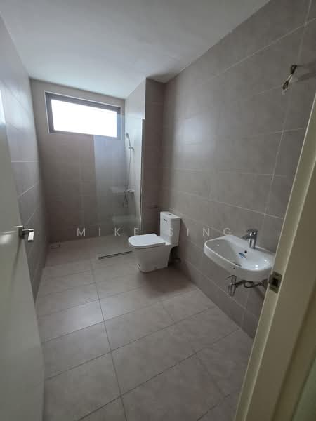 Bungalow for Sale in Kota Kemuning (Shah Alam) - Mike Sing - Bathroom - PropertyGuru.com.my