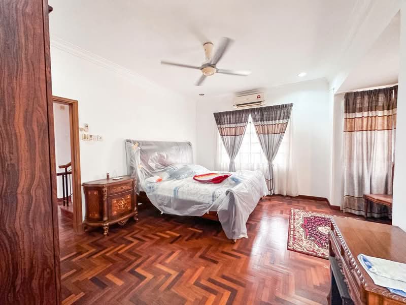 Bungalow for Sale in Bandar Country Homes (Rawang) - Azian Nasa - PropertyGuru.com.my