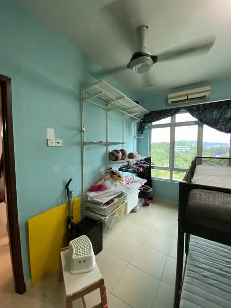 Condominium for Sale at Villa Park - Roman Lee - Bedroom - PropertyGuru.com.my